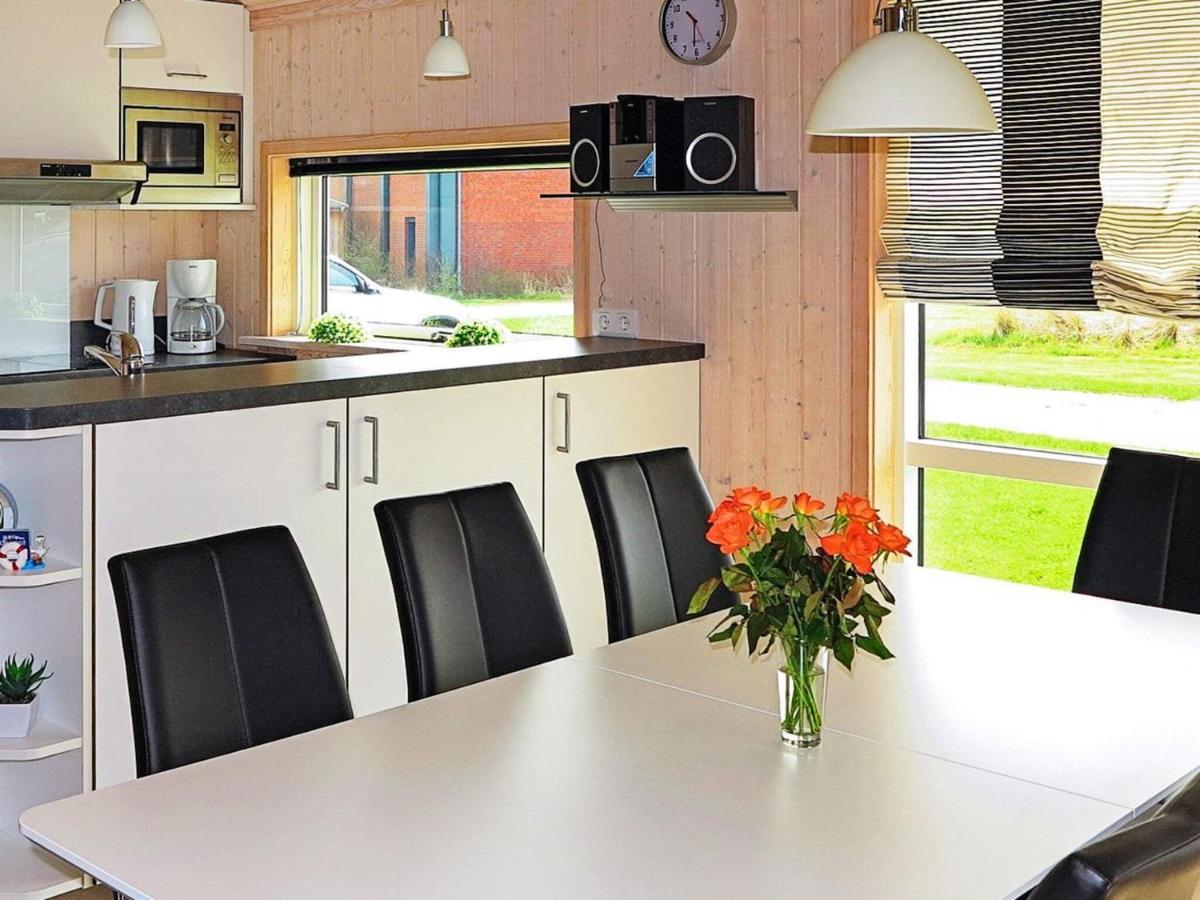 8 Person Holiday Home In Gro Enbrode Großenbrode المظهر الخارجي الصورة